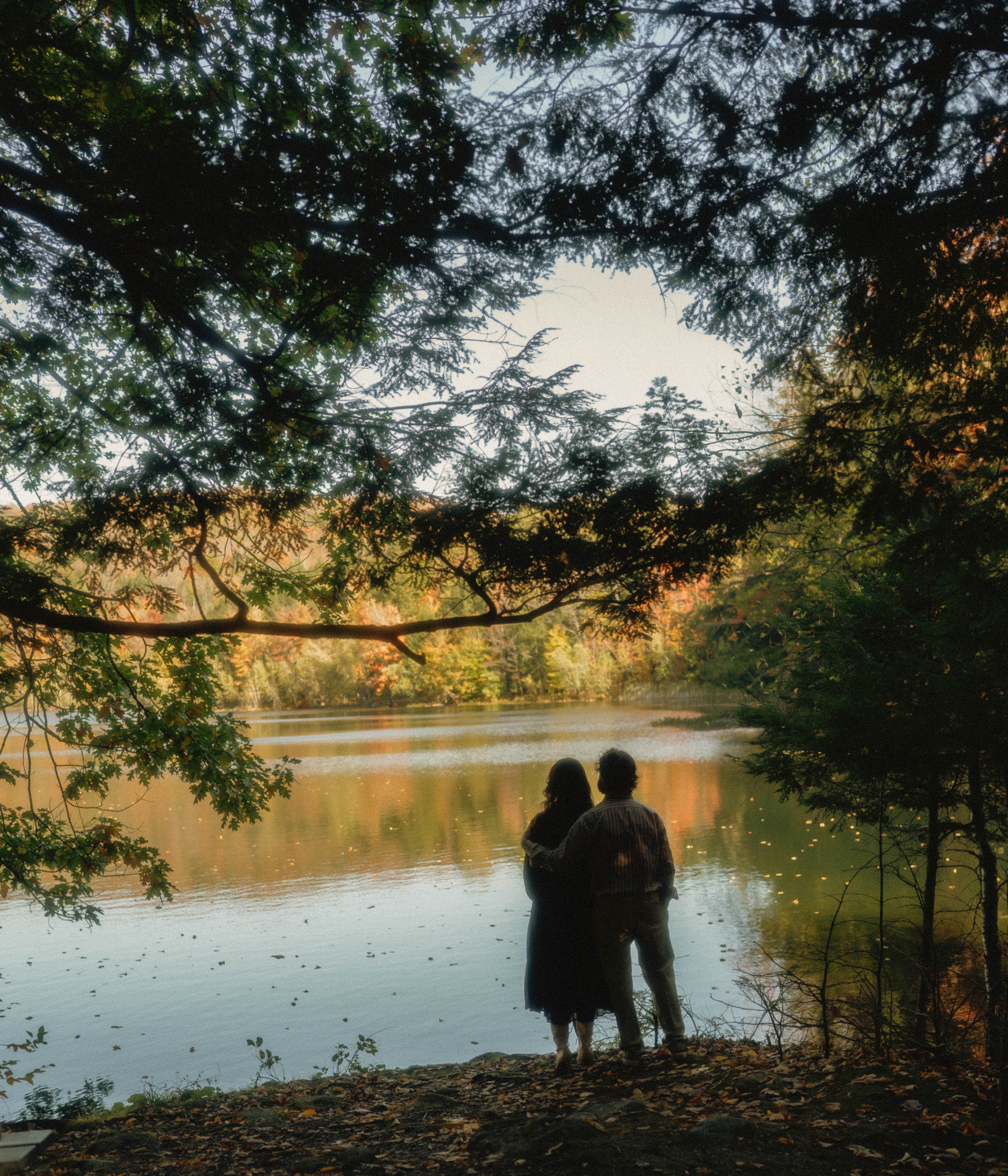 Autumn portrait of Melissa and Sébastien